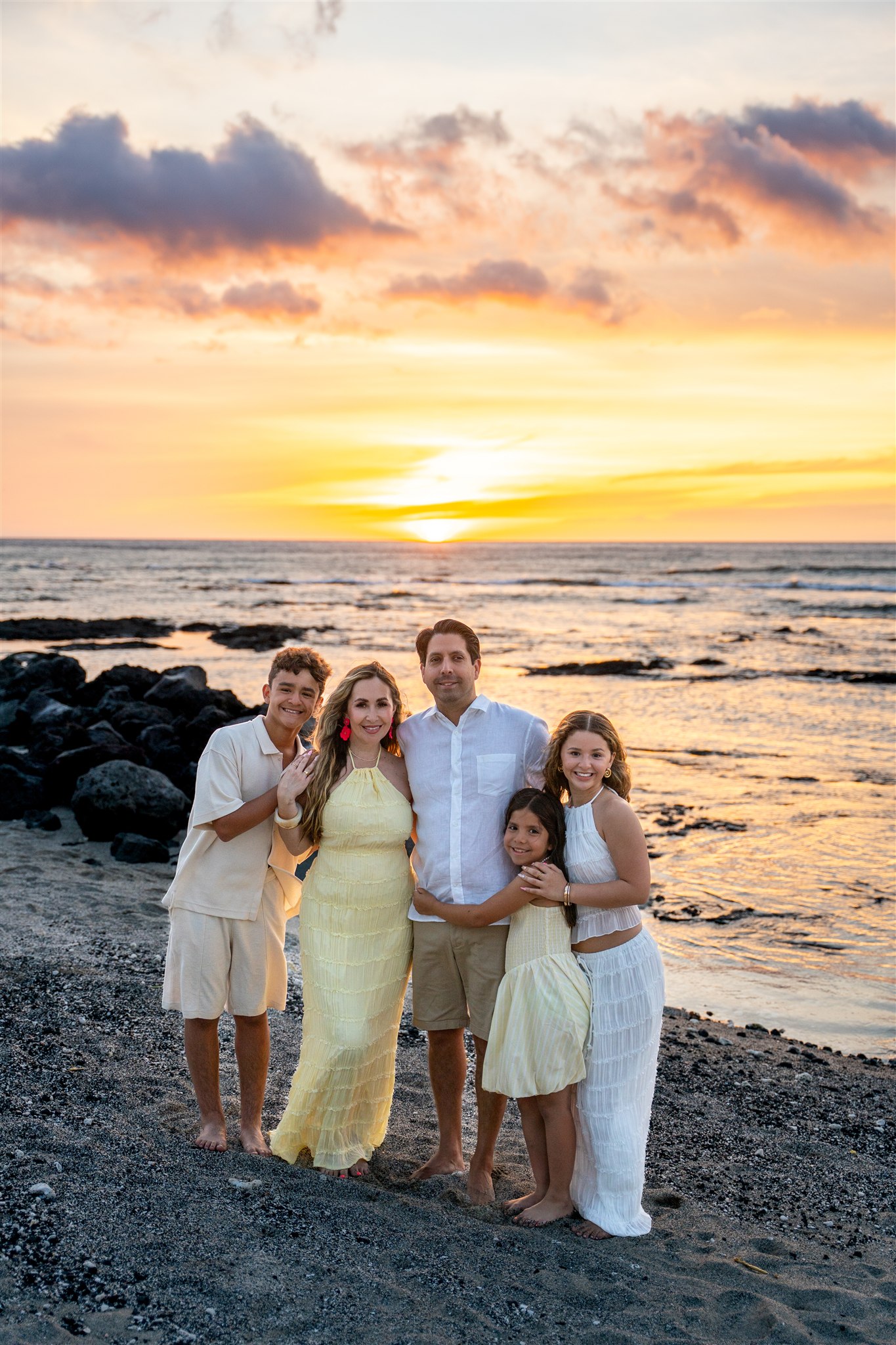 family photos with teenage kids hawaii