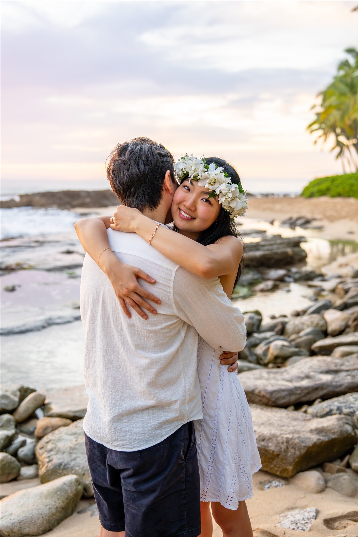 Engagement photos big island hawaii with couple embracing