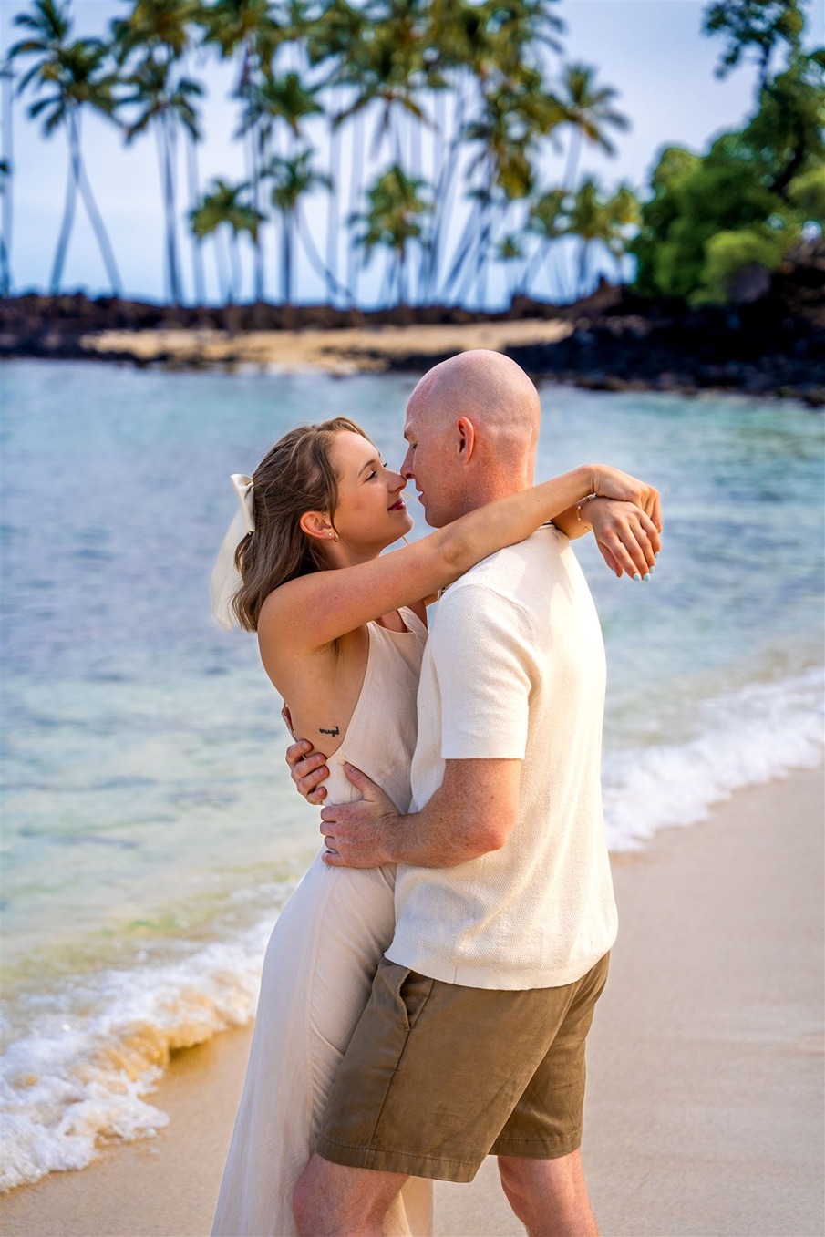 hawaii souvenir photo from their trip to hawaii