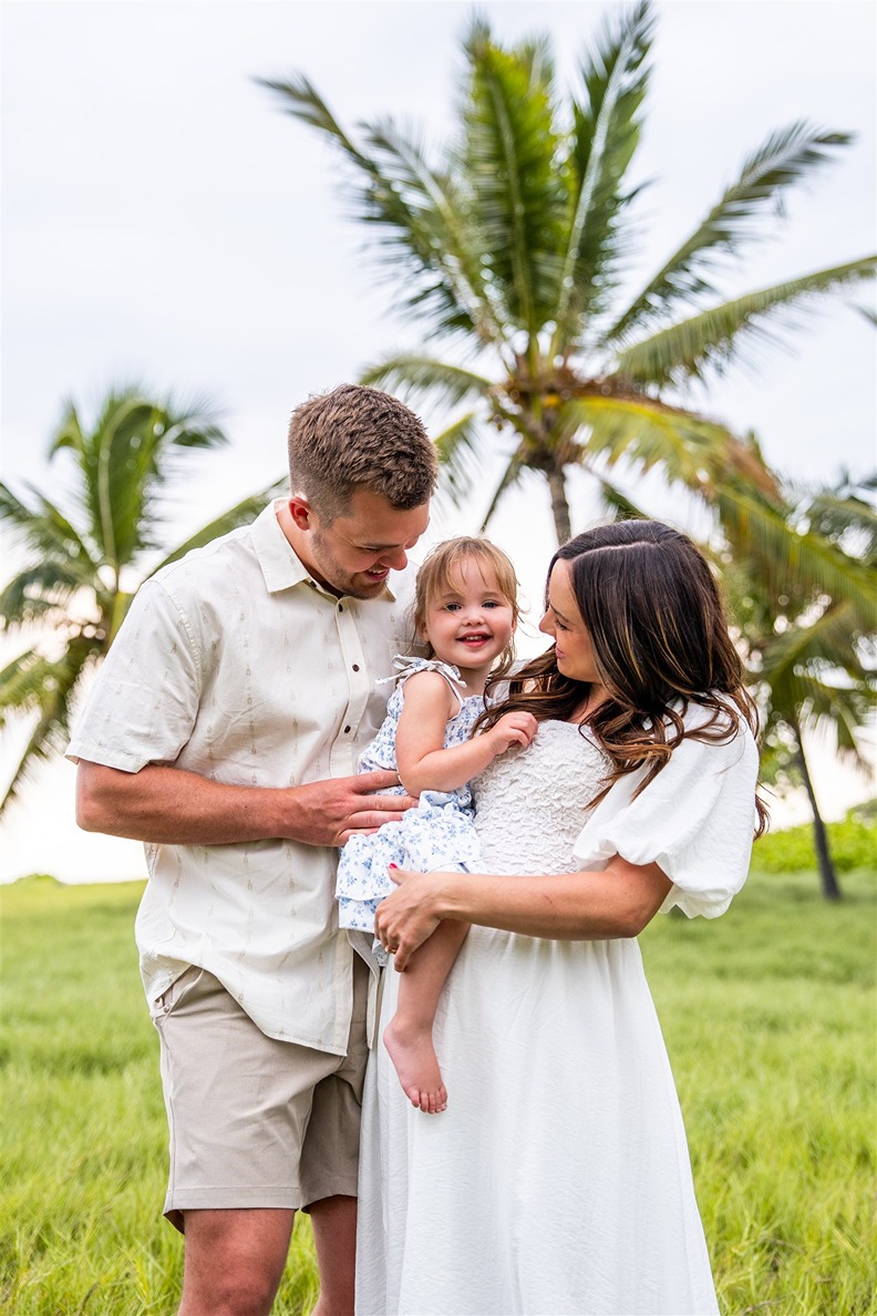 extended family portraits featuring mom and dad and baby