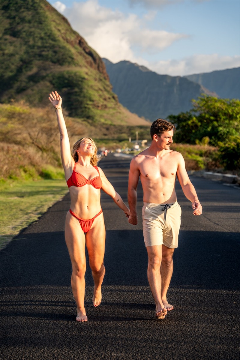 hawaii engagement ideas with photos near the volcano