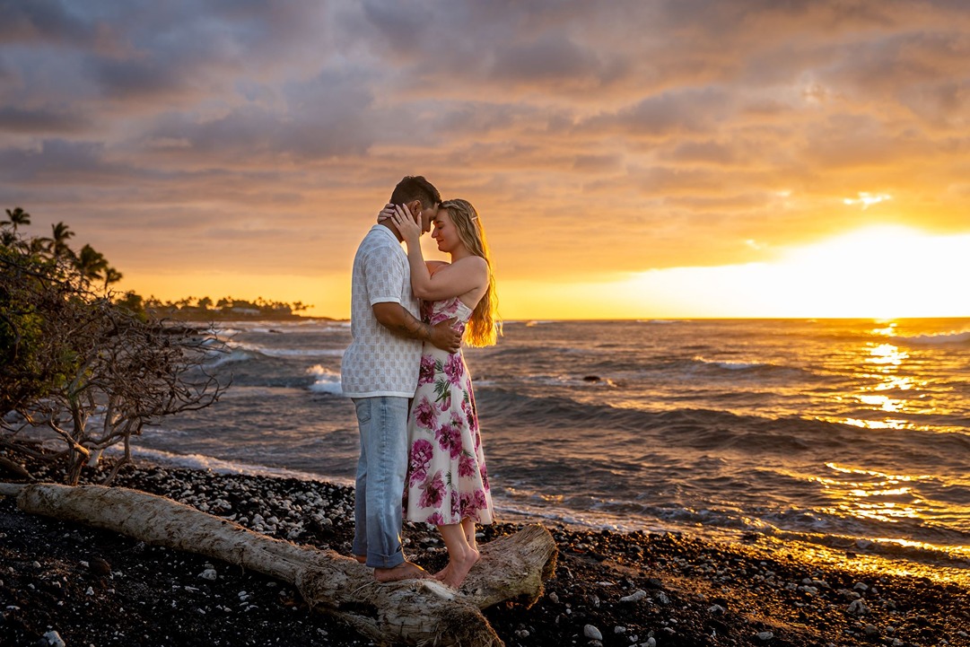 hawaii engagement pictures