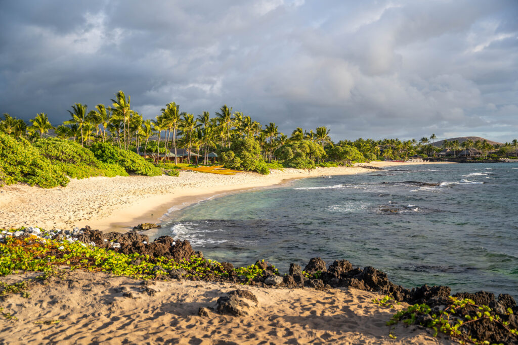 kukio beach big island hawaii photoshoot beach location