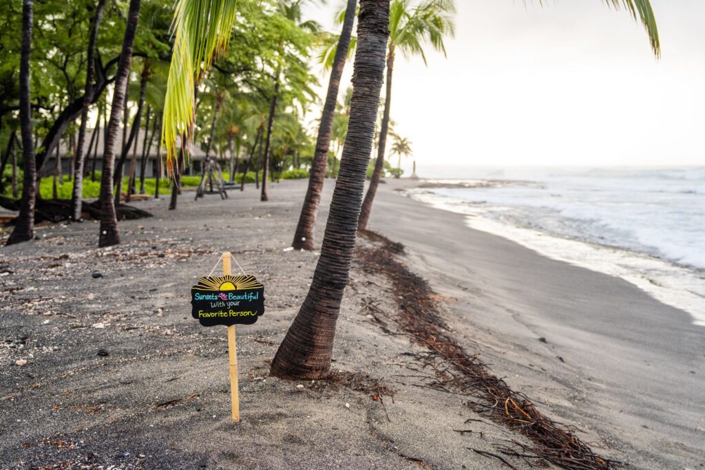 custom big island hawaii proposal marry me sign
