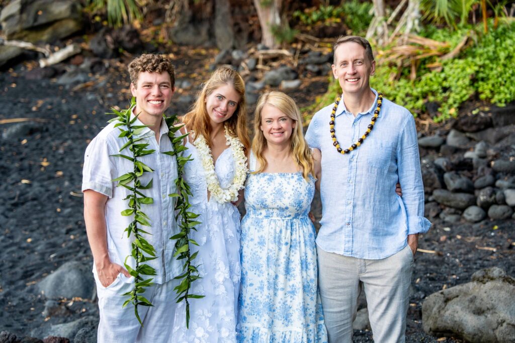 kehena black sand beach big island hawaii elopement